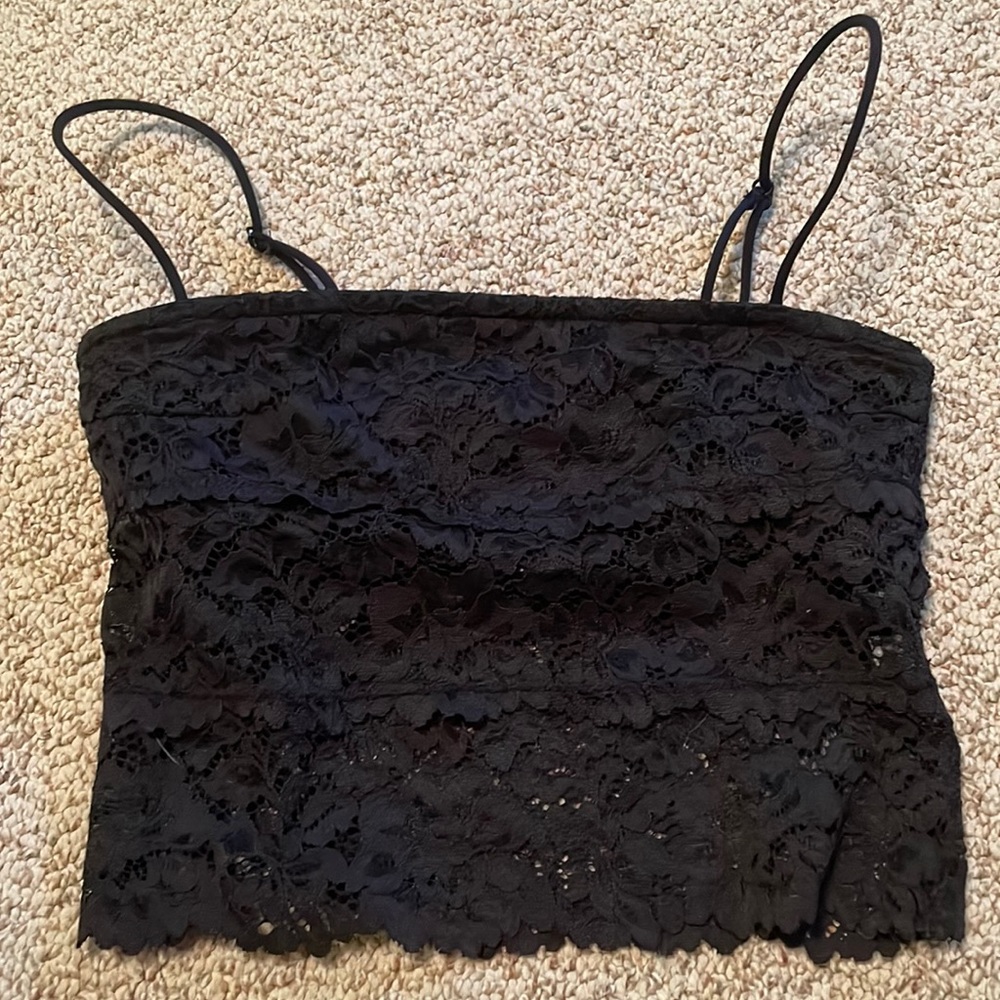 Urban Outfitters Out From Under. Black lace cropped tank. Size small.